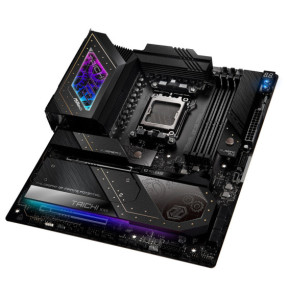 ASRock X870E Taichi