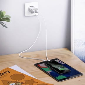 Akashi Chargeur Secteur 20W USB-A Quick Charge 3.0 Blanc + Câble Lightning — image 2