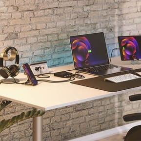 Goobay Chargeur USB-C vers 2x USB-A + 2x USB-C PD 65W — image 5