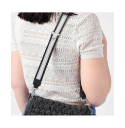 Avizar Bandoulière collection Lines Noir et Argent pour Sac et Smartphone