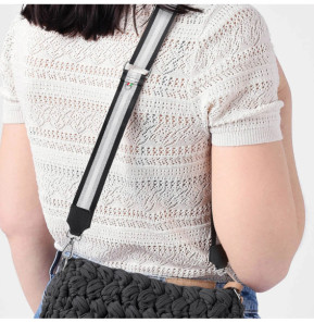 Avizar Bandoulière collection Lines Noir et Argent pour Sac et Smartphone
