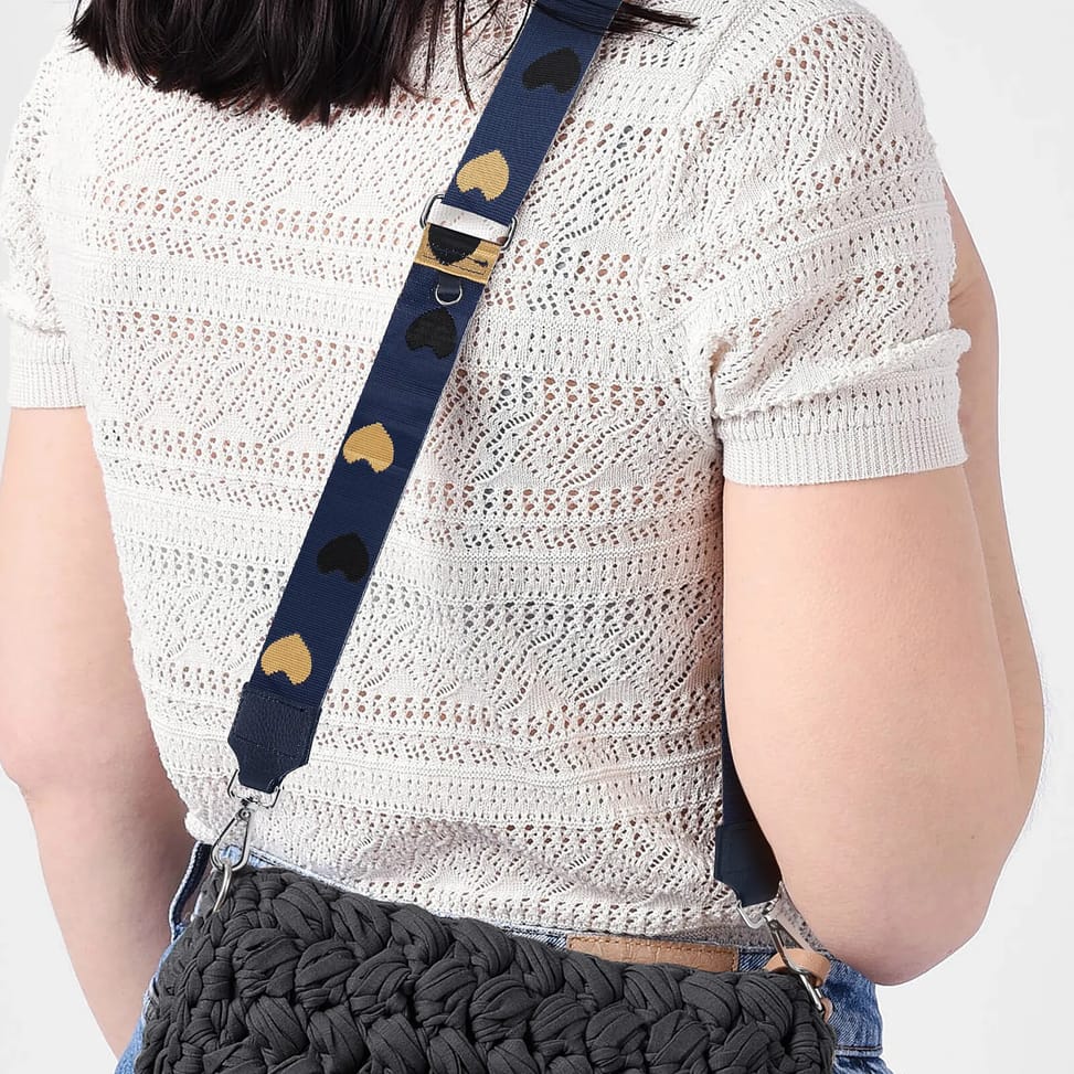Avizar Bandoulière modèle Motif Coeur Bleu Nuit pour Sac et Smartphone — image 5