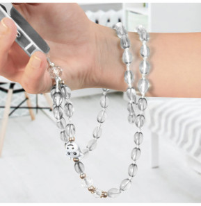 Avizar Bijou de Téléphone Bracelet à Perles Blanches Collection Audacious