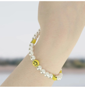 Avizar Bijou de Téléphone Bracelet à Perles et Smiley jaunes Collection Smile