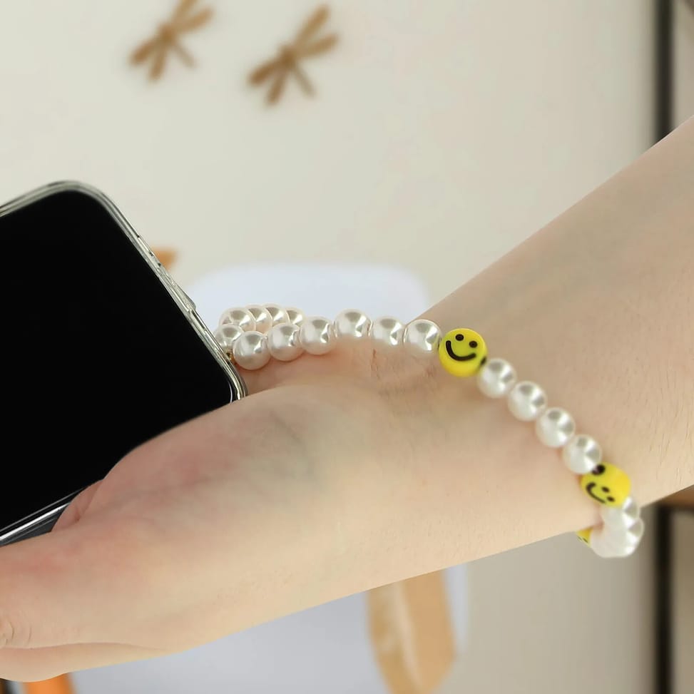 Avizar Bijou de Téléphone Bracelet à Perles et Smiley jaunes Collection Smile — image 4