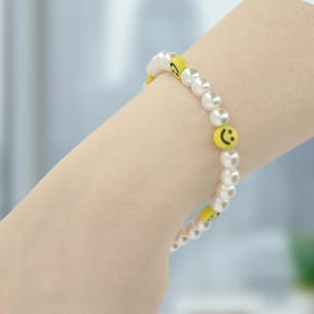 Avizar Bijou de Téléphone Bracelet à Perles et Smiley jaunes Collection Smile — image 5