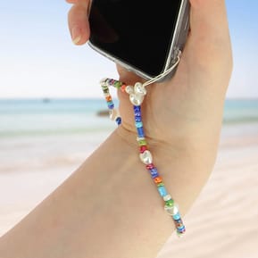 Avizar Bijou de Téléphone Bracelet à Perles multicolores Cœurs Blancs Collection Summer — image 3