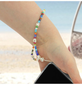 Avizar Bijou de Téléphone Bracelet à Perles multicolores Cœurs Blancs Collection Summer