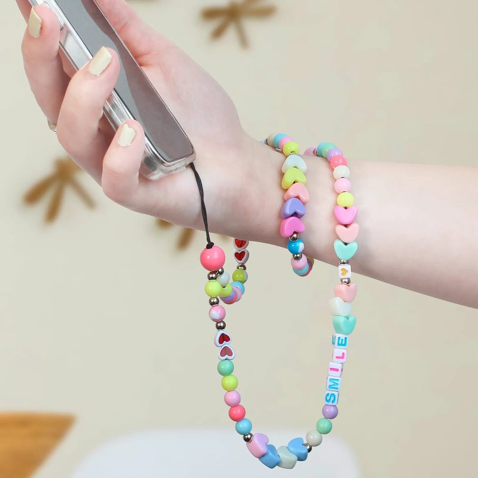 Avizar Bijou de Téléphone Bracelet Perles et Coeurs 65cm Collection Smile Multicolore — image 5