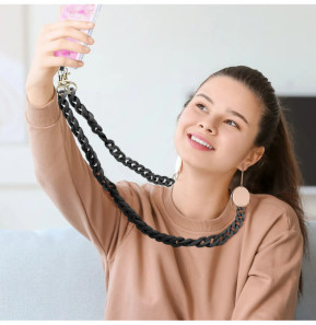 Moxie Bijou de Téléphone Chaîne Grosse Maille 120cm Série Ibiza Noir
