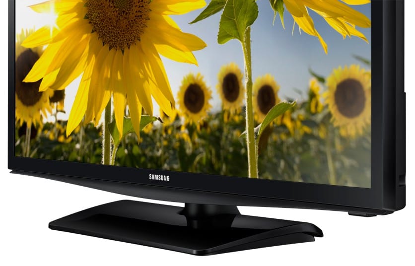 SAMSUNG TV 32" SERIE 4 AVEC RECEPTEUR INTEGRE