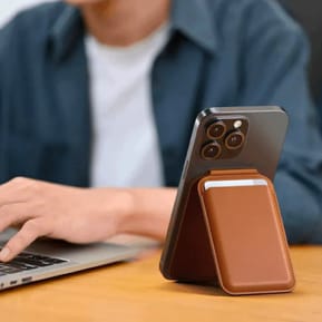 Satechi Support Wallet Compatible avec le MagSafe Marron — image 3