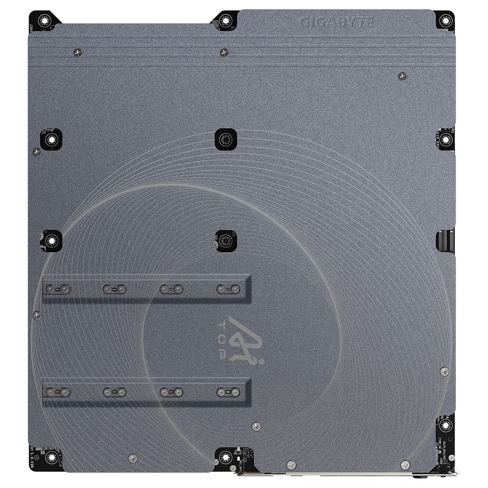 Gigabyte TRX50 AI TOP — image 4