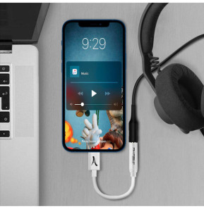 Akashi Adaptateur Audio USB-C vers Jack 3.5 mm Blanc