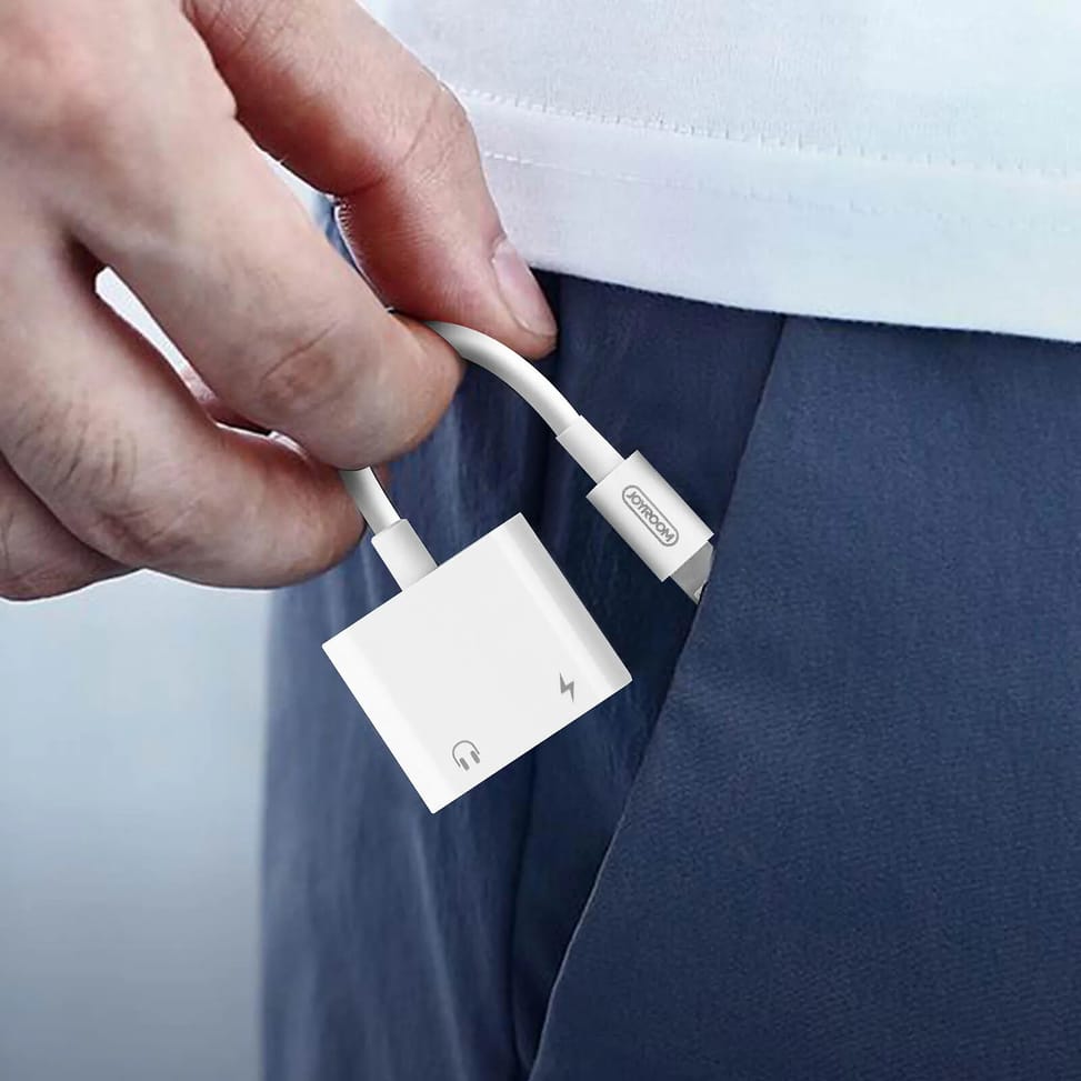 Avizar Adaptateur Audio et Charge iPhone vers Double Lightning Design compact - Blanc — image 5