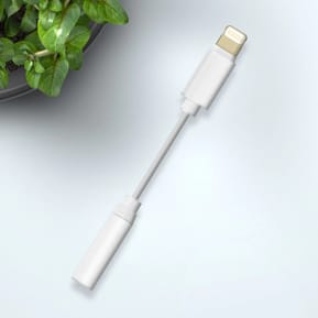 Avizar Adaptateur audio iPhone Lightning mâle vers Jack 3.5mm femelle Blanc — image 5