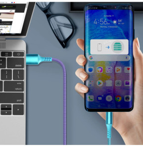Avizar Câble USB-C Charge et Synchronisation Design Stylé 1m Robuste Multicolore