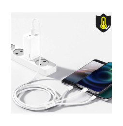 Baseus Cable 3 en 1 USB vers Lightning, USB-C et Micro USB 2.5A 15 mètres Blanc
