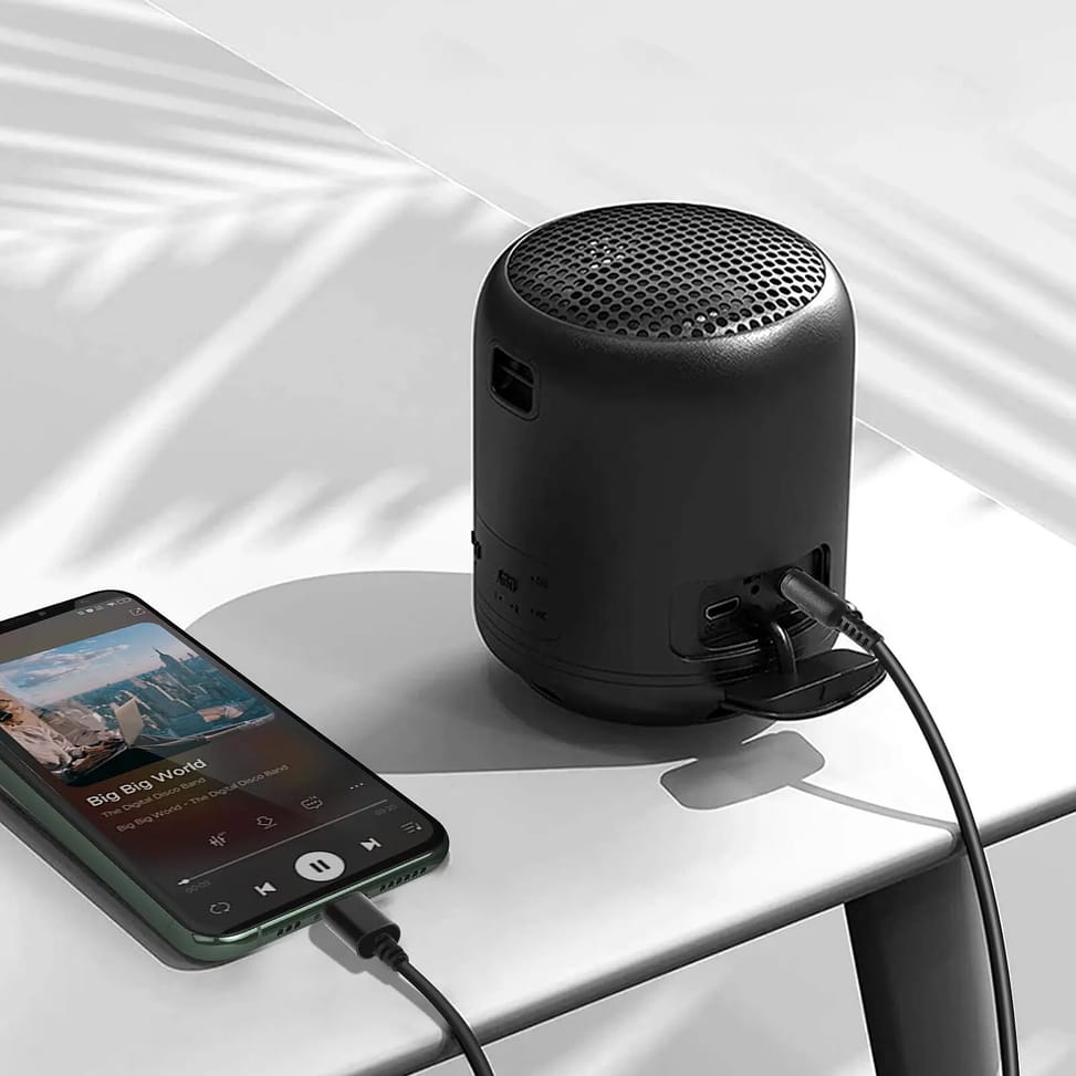 Puluz Câble Lightning vers Jack 3.5mm Mâle Son de Qualité Cordon spiralé 1m Noir — image 4