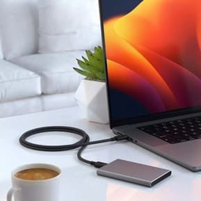 Satechi Câble de Charge et de Transfert Thunderbolt 4 Pro USB-C / USB-C 240W 1m Noir — image 4