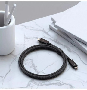 Satechi Câble de Charge et de Transfert Thunderbolt 4 Pro USB-C / USB-C 240W 1m Noir