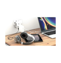 Adaptateur Universel Skross Muv Usb 2 broches