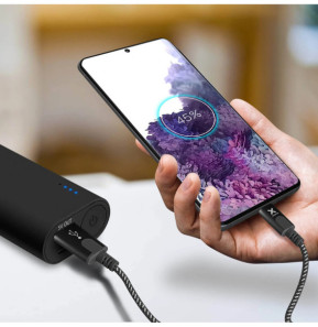 Xtorm Câble USB vers USB type C 1m Charge et Synchronisation Nylon Tressé Noir
