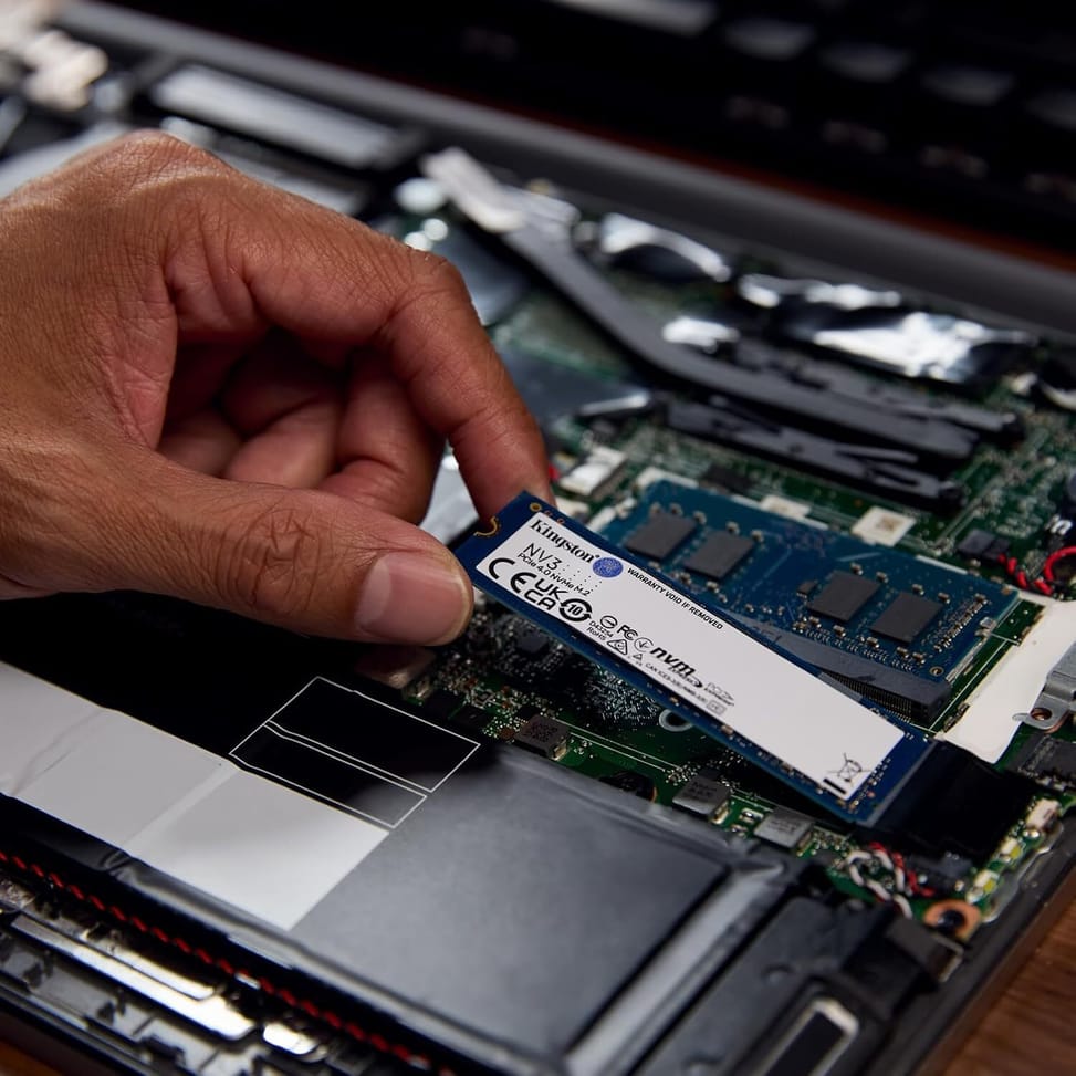 Disque Dur interne SSD Kingston NV3 M.2 2280 PCIe 4.0 x4 NVMe 500 Go (SNV3S/500G) — image 3