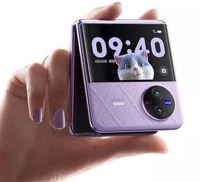 vivo X Flip — image 4