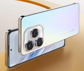 Tecno Spark 20 Pro — image 4