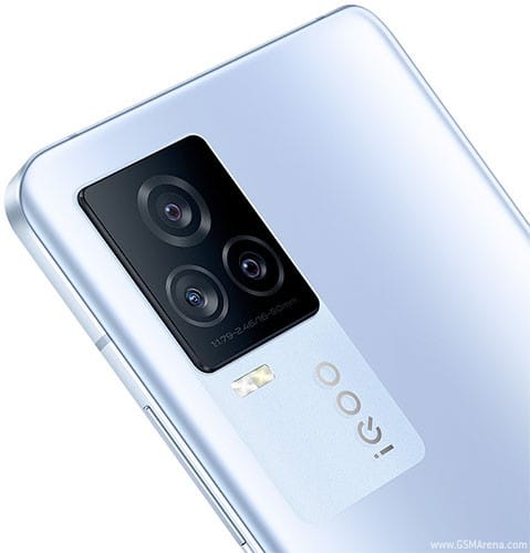 vivo iQOO 7 — image 2