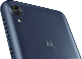 Motorola Moto E6 — image 3