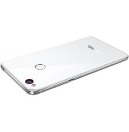 ZTE nubia Z11 mini