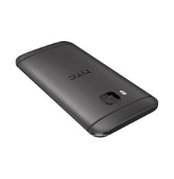 HTC One M9