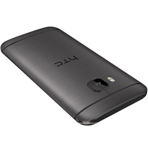 HTC One M9