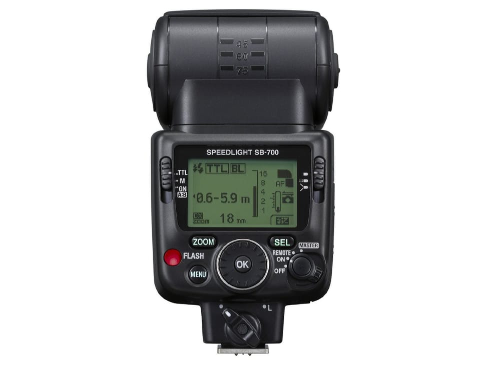 Nikon - SB-700 - Flash pour appareil photo numérique reflex Nikon