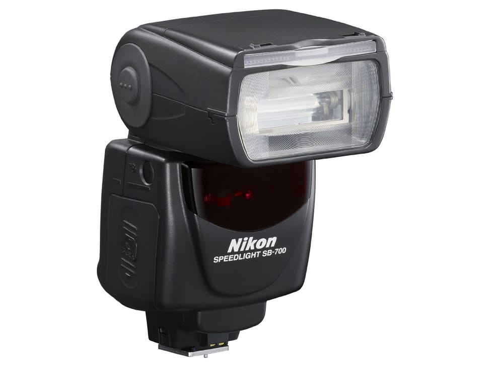 Nikon - SB-700 - Flash pour appareil photo numérique reflex Nikon