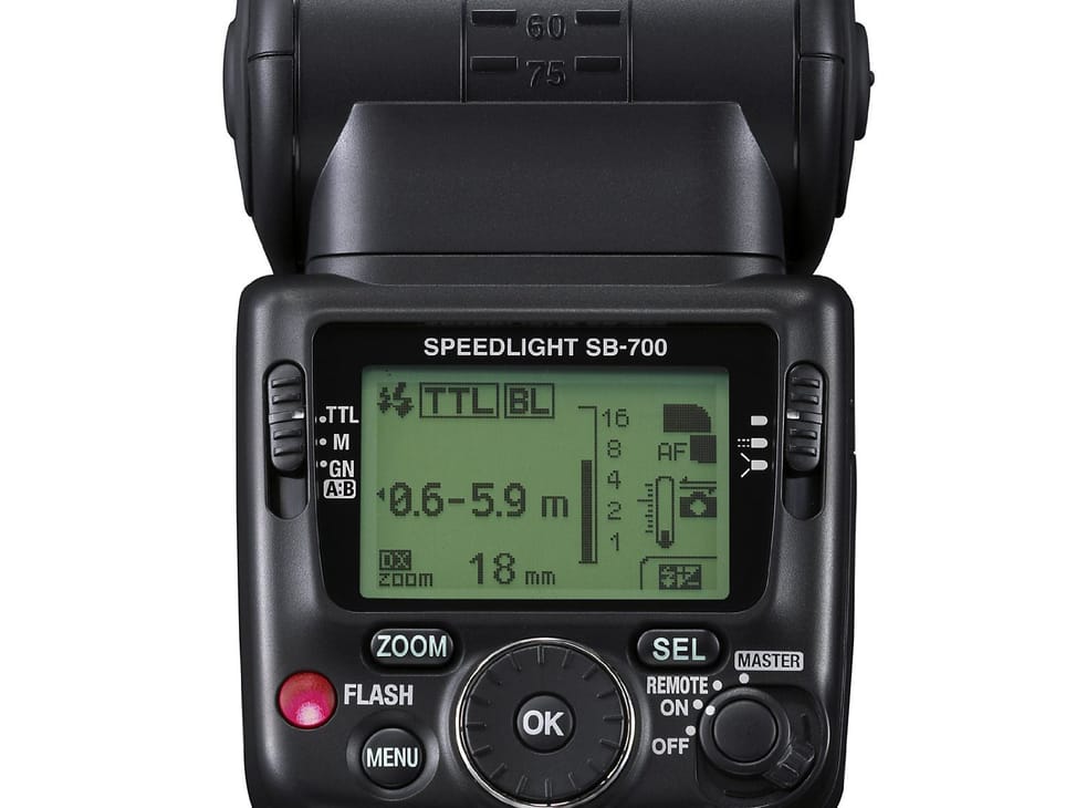 Nikon - SB-700 - Flash pour appareil photo numérique reflex Nikon