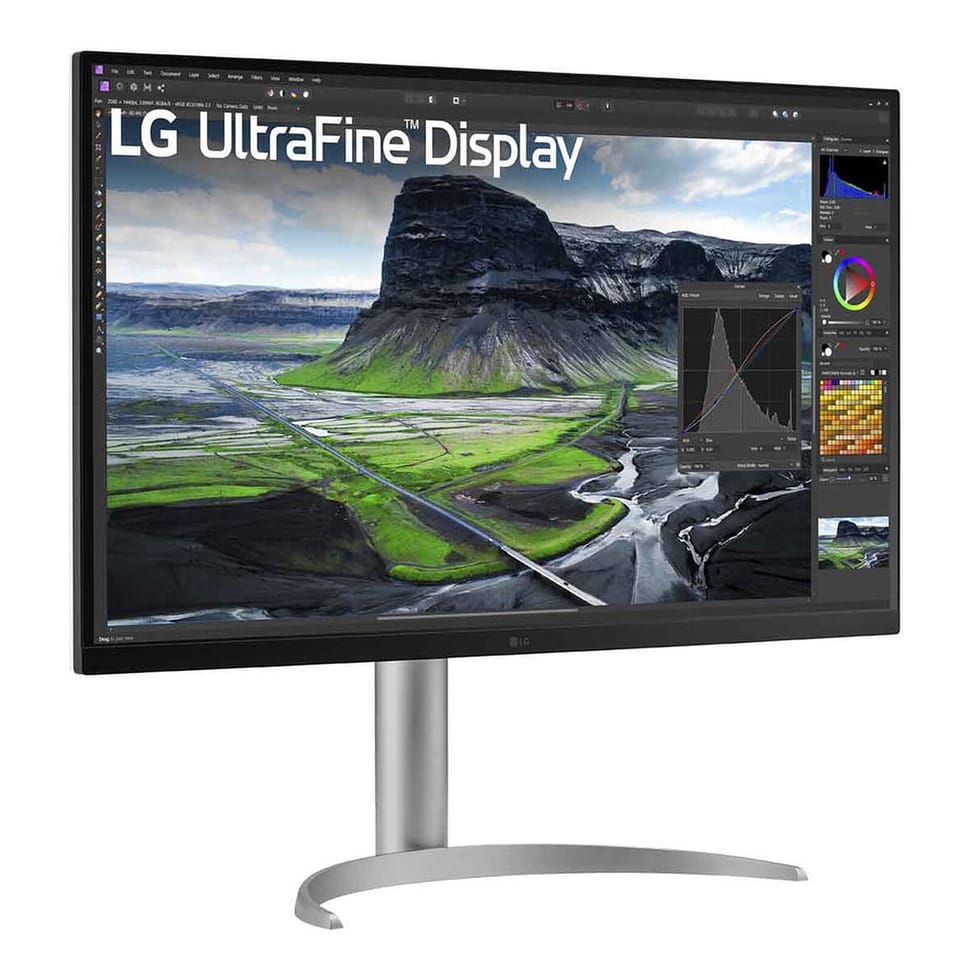 LG 32" LED UltraFine 32UQ850V-W — image 2