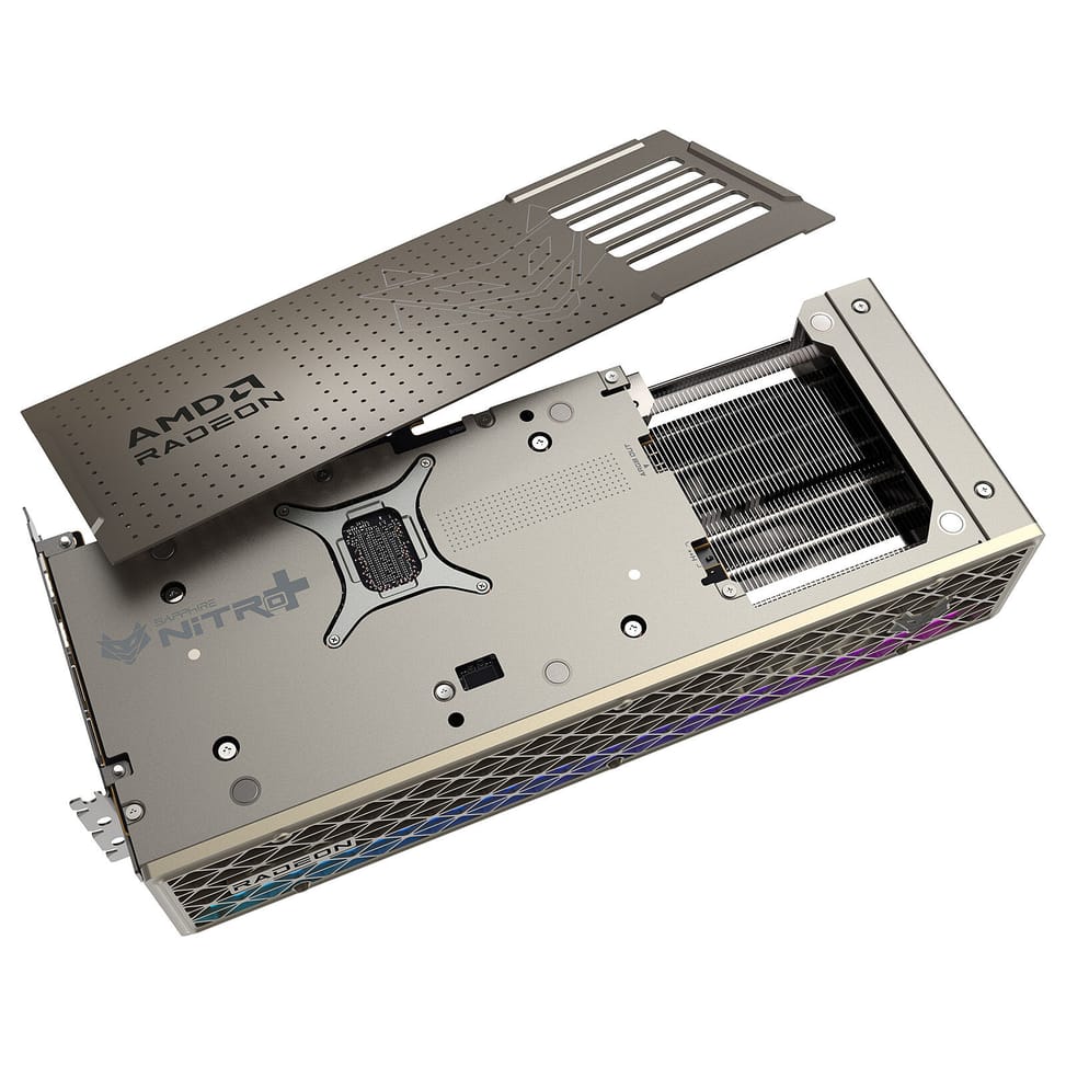 Sapphire NITRO+ AMD Radeon RX 9070 16GB — image 5