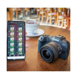 Appareil photo hybride Canon EOS R8 + batterie de rechange