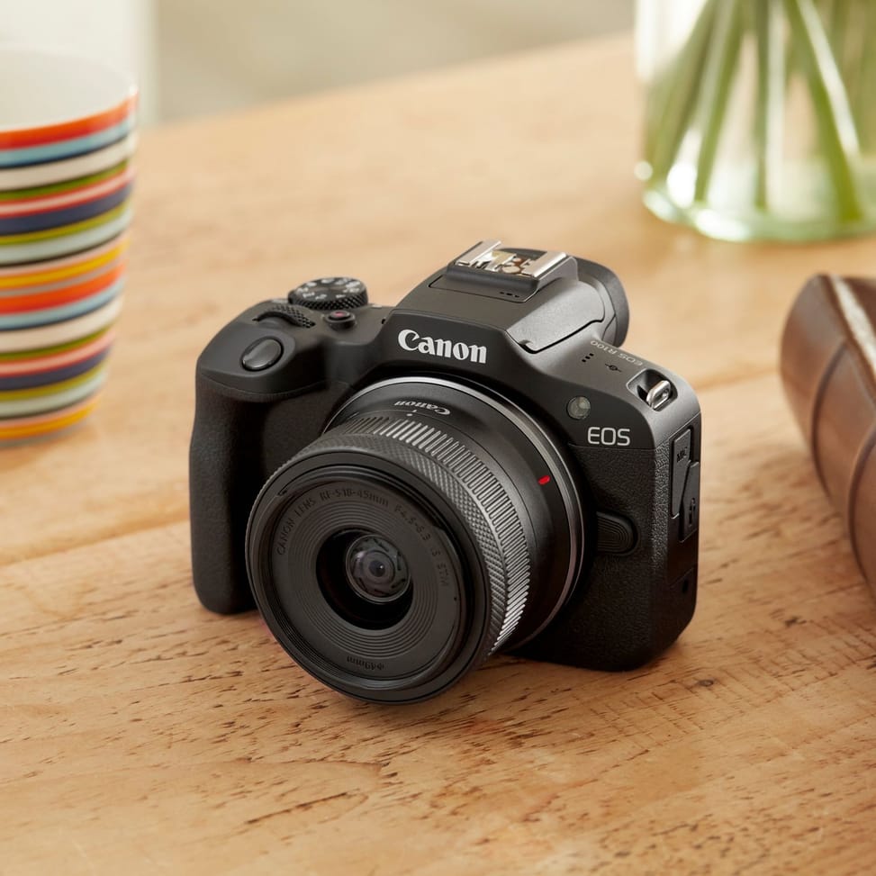 Appareil photo hybride Canon EOS R100 — image 9