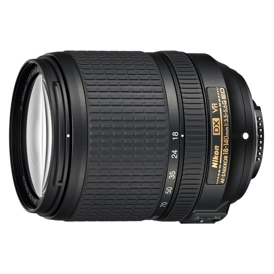 Objectif Nikon EF-S 18-140 mm f/3.5-5.6 IS