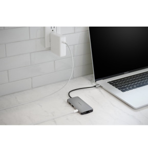 Hub mobile USB-C Kensington UH1400P 8 en 1 (K33820WW)