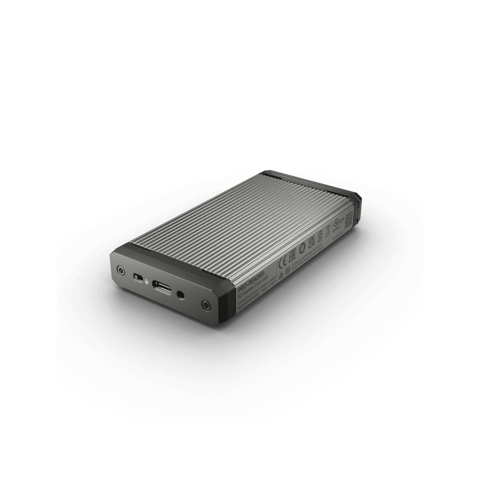 SanDisk PRO-READER SD Express Dual Card — image 3