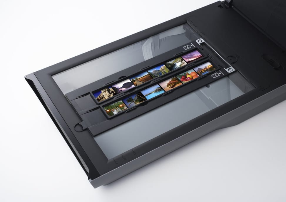 Scanner professionnel à plat et de films Canon CanoScan 9000F Mark II