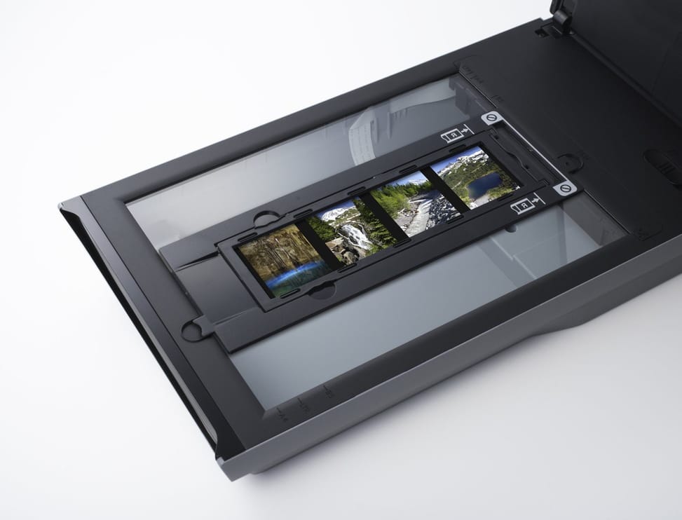 Scanner professionnel à plat et de films Canon CanoScan 9000F Mark II