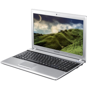 PC portable Samsung RV520