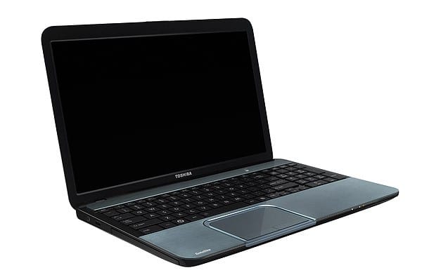 PC portable Toshiba SATELLITE L855-10W
