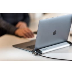 Station de sécurité Kensington 2.0 pour ordinateurs 11 à 15.6’’ (K64453WW)